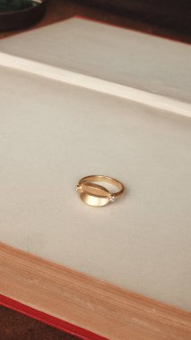 Parlak Mücevher Setleri: Altın, Elmas ve Gemstone