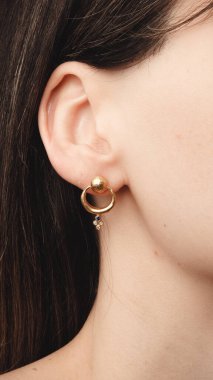 Parlak Mücevher Setleri: Altın, Elmas ve Gemstone