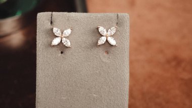 Lüks Altın ve Elmas Mücevher Koleksiyonu