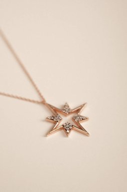 Özel durumlar için zarif Altın ve Elmas Mücevherler