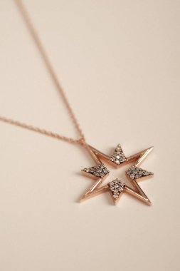 Özel durumlar için zarif Altın ve Elmas Mücevherler