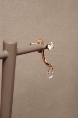 Zamansız Lüks Mücevherler: Elmaslar ve Altın Tasarımlar