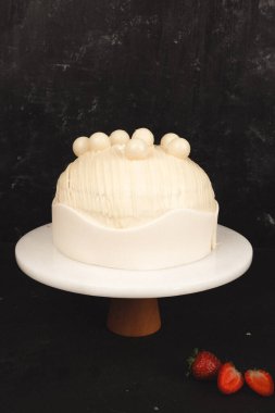 Mumlu Kutlama Pastası