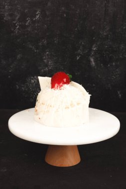 Mumlu Kutlama Pastası