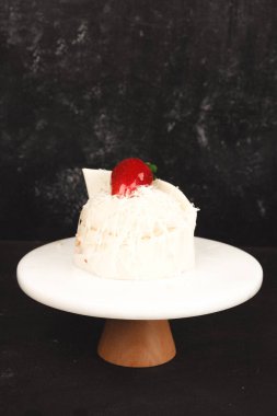 Mumlu Kutlama Pastası