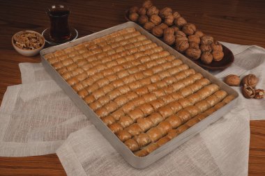 Baklava Piramidi Yaratıcı Tatlı Düzenlemesi