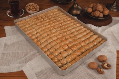 Baklava Piramidi Yaratıcı Tatlı Düzenlemesi