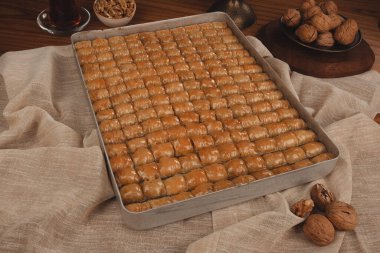 Baklava Piramidi Yaratıcı Tatlı Düzenlemesi