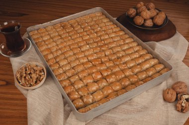 Baklava Piramidi Yaratıcı Tatlı Düzenlemesi