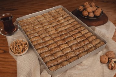 Baklava Piramidi Yaratıcı Tatlı Düzenlemesi
