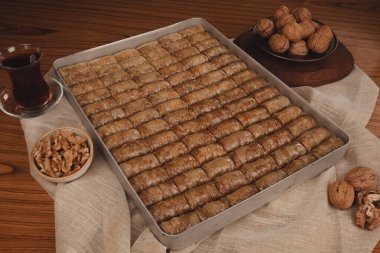 Baklava Piramidi Yaratıcı Tatlı Düzenlemesi