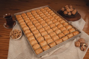 Baklava Piramidi Yaratıcı Tatlı Düzenlemesi