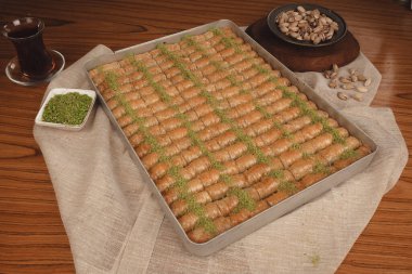 Baklava Piramidi Yaratıcı Tatlı Düzenlemesi