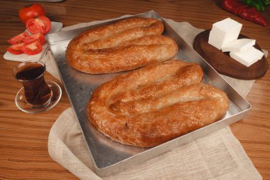 Flaky Katmanlı Geleneksel Türk Borek