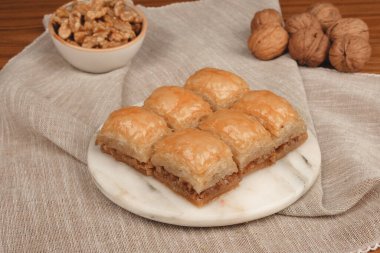 Taze Pişmiş Baklava Parçalarının Yakın Çekimi