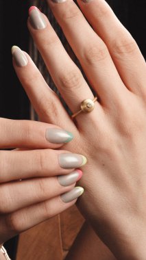 Şık ve Zarif Altın Elmas Mücevherler