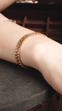 Şık ve Zarif Altın Elmas Mücevherler