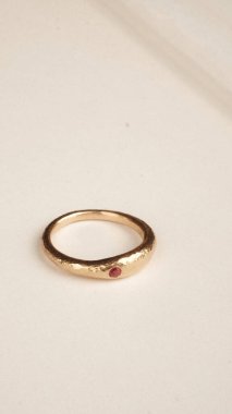 Kaliteli Mücevherler: Altın ve Elmas Hazineleri