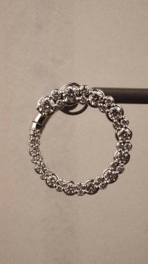 Kaliteli Mücevherler: Altın ve Elmas Hazineleri