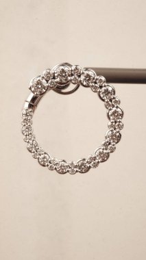 Kaliteli Mücevherler: Altın ve Elmas Hazineleri