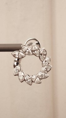 Kaliteli Mücevherler: Altın ve Elmas Hazineleri