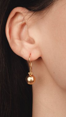 Gemstone 'lu zarif Altın ve Elmas Yüzükler