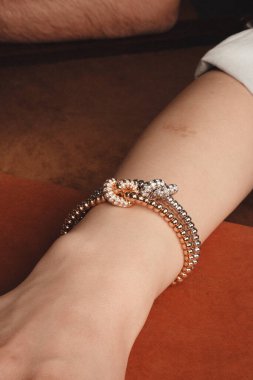 Zarif Altın ve Elmas Kolyeler