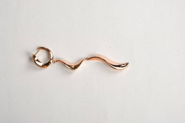 Tasarımcı Mücevherleri: Altın, Elmas ve Gemstone