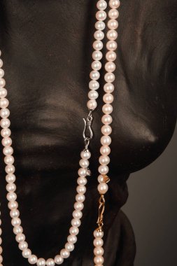 Değerli Altın ve Elmas Mücevherler