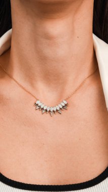 Lüks Altın ve Elmas Mücevher Koleksiyonu