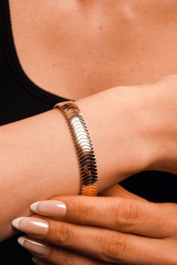 Klasik Altın ve Elmas Düğün Mücevherleri