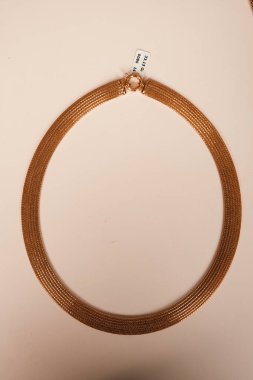 Klasik Altın ve Elmas Düğün Mücevherleri