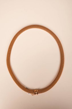 Klasik Altın ve Elmas Düğün Mücevherleri