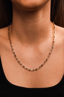 Klasik Altın ve Elmas Düğün Mücevherleri