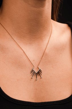 Klasik Altın ve Elmas Düğün Mücevherleri