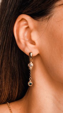 Parlak Mücevher Setleri: Altın, Elmas ve Gemstone