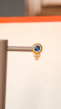 luxury gold and diamond jewelery