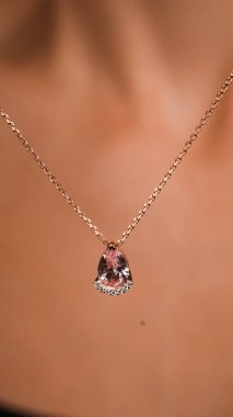 Lüks Elmas ve Altın Mücevher