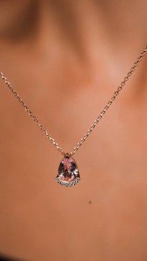 Lüks Elmas ve Altın Mücevher