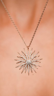 Lüks Elmas ve Altın Mücevher