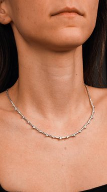 Altından ve elmaslardan oluşan Ebedi Mücevher Tasarımı