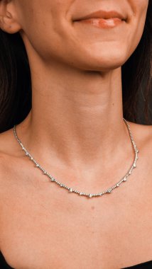 Altından ve elmaslardan oluşan Ebedi Mücevher Tasarımı