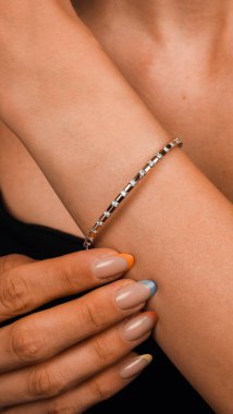 Altından ve elmaslardan oluşan Ebedi Mücevher Tasarımı