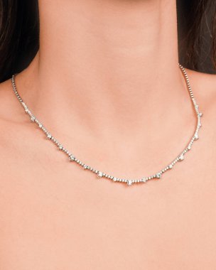 Zarif Altın ve Elmas Kolyeler