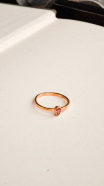 Özel Anlar İçin Özel Yapım Altın ve Elmas Mücevherler