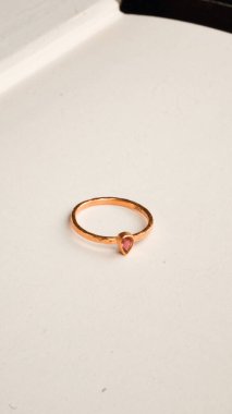 Özel Anlar İçin Özel Yapım Altın ve Elmas Mücevherler