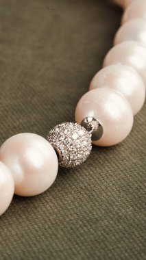 Özel Anlar İçin Özel Yapım Altın ve Elmas Mücevherler