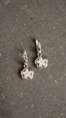 Özel Anlar İçin Özel Yapım Altın ve Elmas Mücevherler