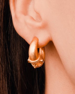 Parlak Elmaslı Görkemli Altın Mücevherler