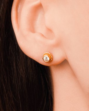 Parlak Elmaslı Görkemli Altın Mücevherler